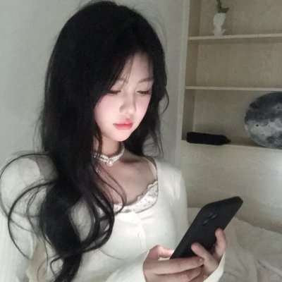 丑小鸭天鹅